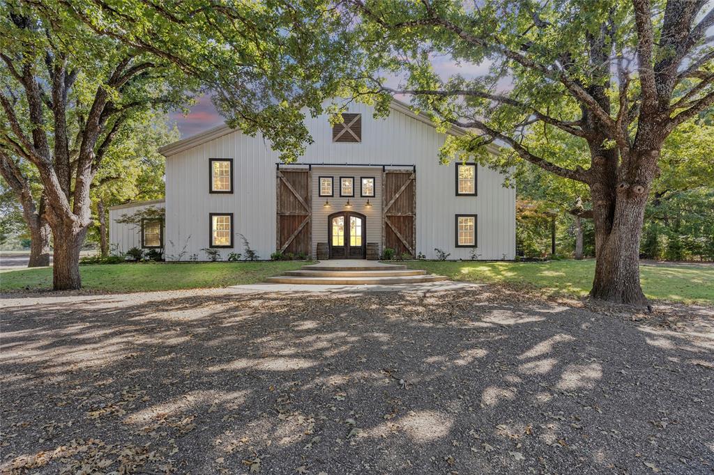 1297 County Road 3318 - Photo 1