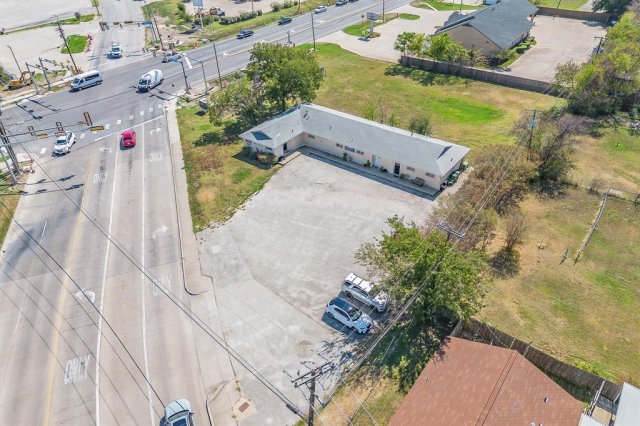 3233 Denton Highway
