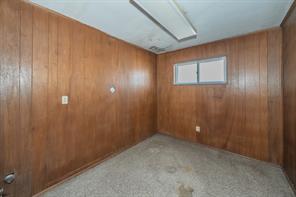 3233 Denton Highway - Photo 37