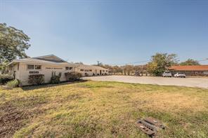 3233 Denton Highway - Photo 5