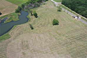 300 Shores Drive - Photo 14