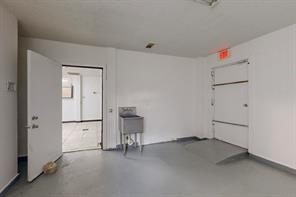 2802 Lagow Street - Photo 21