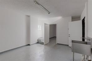 2802 Lagow Street - Photo 23