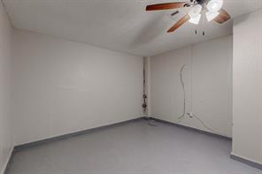 2802 Lagow Street - Photo 27