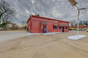 2802 Lagow Street - Photo 4