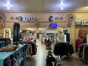 110 N Caddo Street - Photo 10