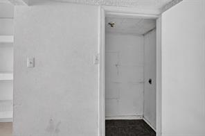 1309 S Riverside Drive - Photo 23