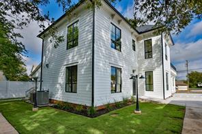 1016 E California Street - Photo 7