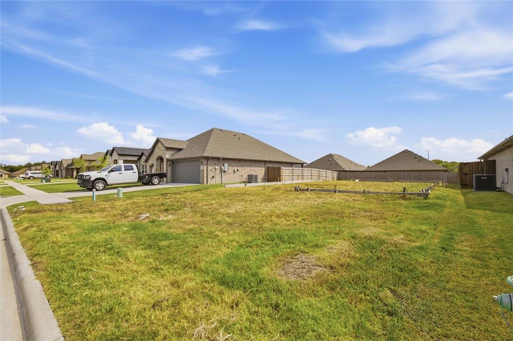 807 Moseley Lane - Photo 2