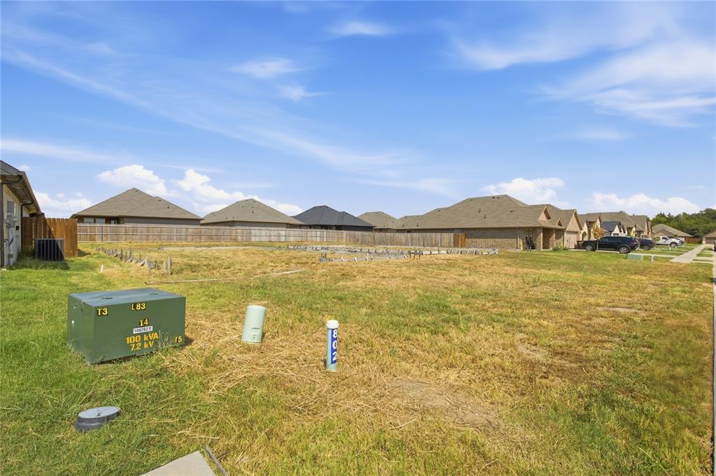 802 Greyson Lane - Photo 1