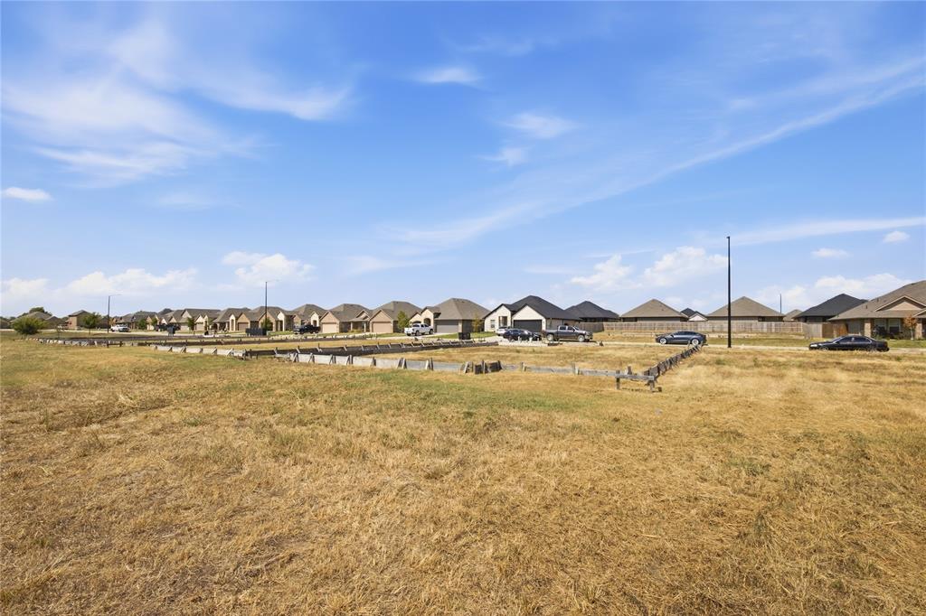 801 Greyson Lane - Photo 3