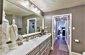 2702 Lee Street - Photo 12
