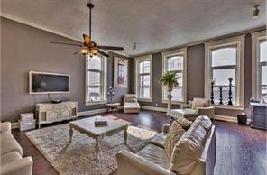 2702 Lee Street - Photo 8