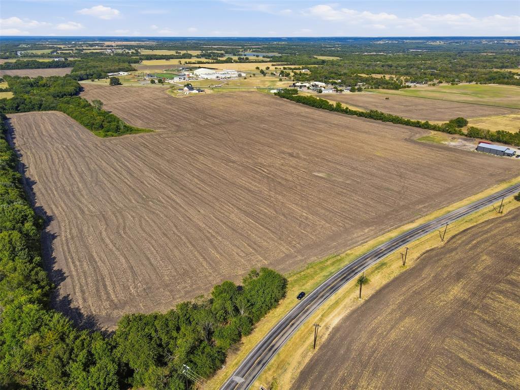 661 Fm 902 - Photo 13