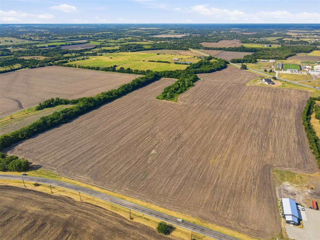 661 Fm 902 - Photo 9