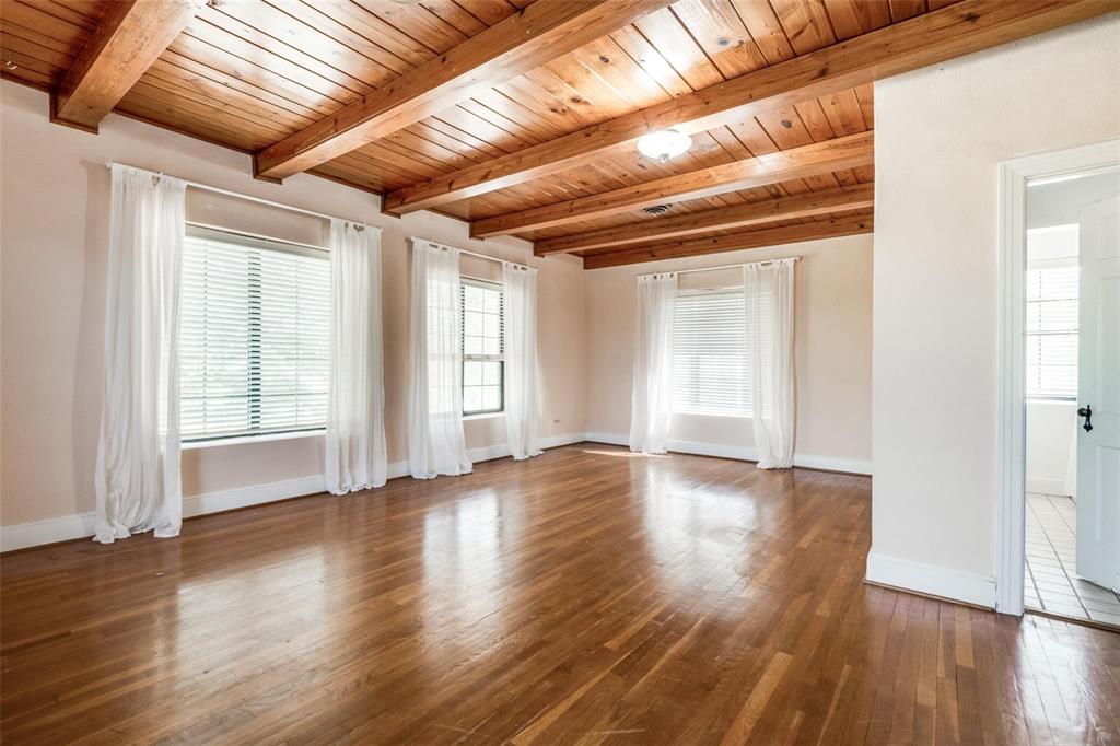 1000 N Main Street - Photo 19