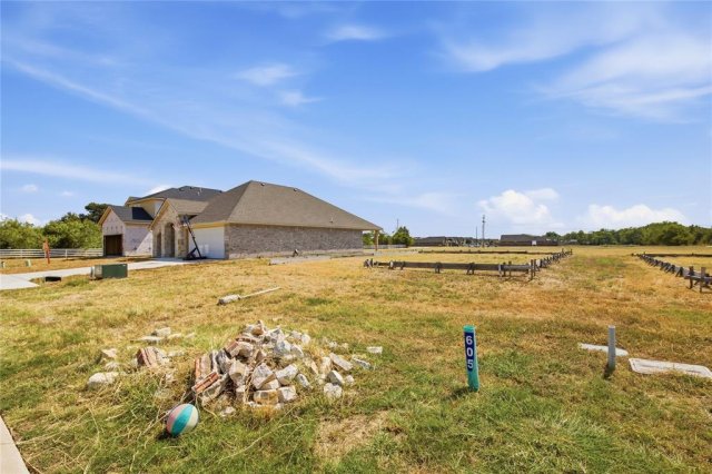 605 Greyson Lane