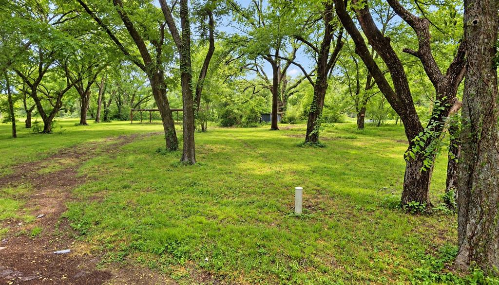 200 Bowden Circle - Photo 1