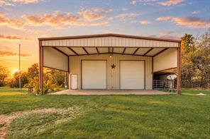 9913 Fm 740 - Photo 11