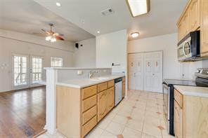 9913 Fm 740 - Photo 18