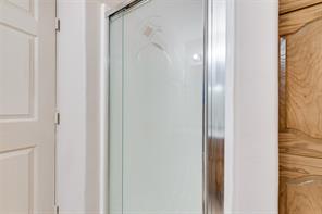 9913 Fm 740 - Photo 22