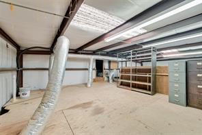 9913 Fm 740 - Photo 34
