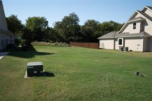 208 Village Way - Photo 17