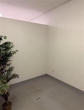 132 Main - Photo 3