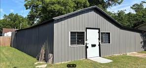 3501 S Henderson Street - Photo 2