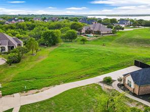 1036 Lighthouse Court - Photo 4