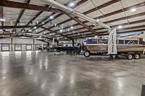 1081 Texas Loop 179 - Photo 15