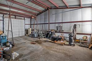 1081 Texas Loop 179 - Photo 31