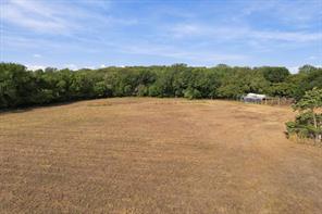 435 County Road 4446 - Photo 4