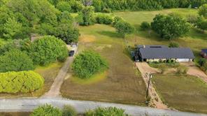 622 Chisholm Trail - Photo 3