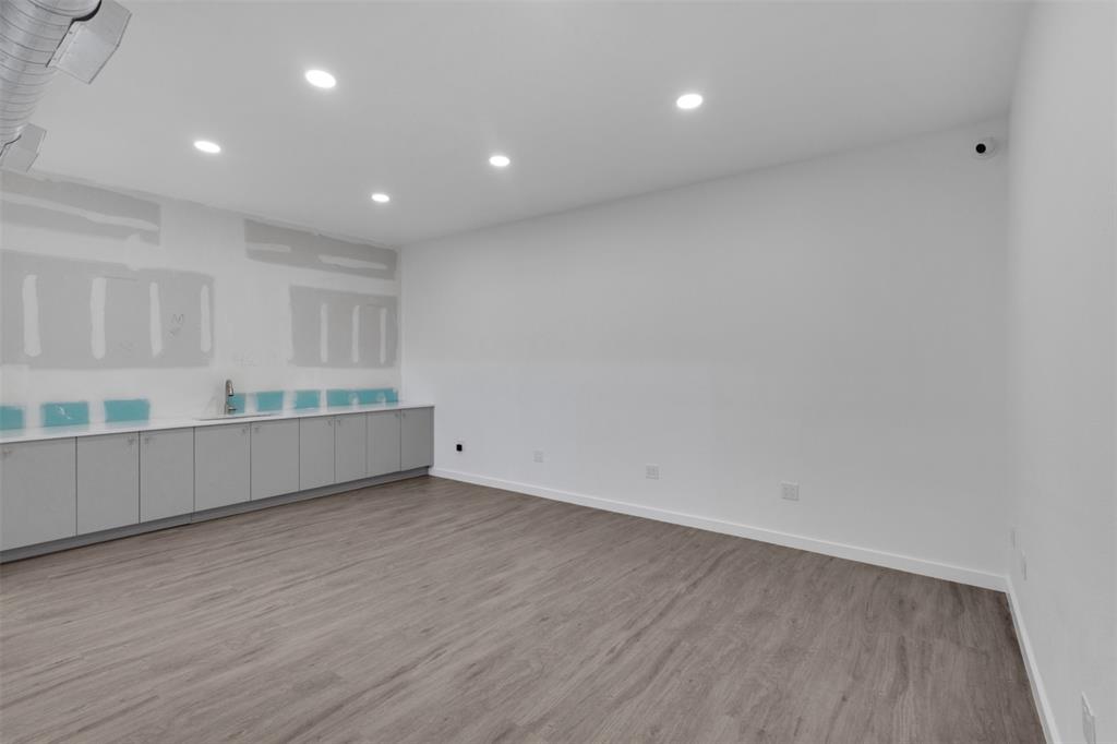 13025 Harmon Road - Photo 28