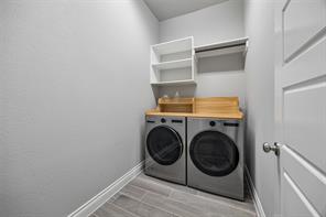 2433 Cobbler Street - Photo 17
