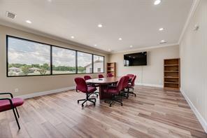 400 N 4th Street - Photo 6