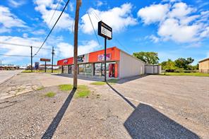 501 W Moore Avenue - Photo 3