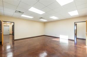 4517 Derrick Drive - Photo 10