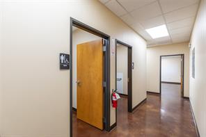 4517 Derrick Drive - Photo 11