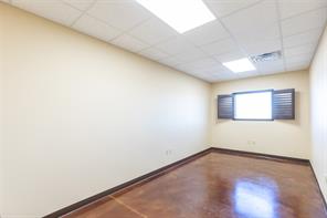 4517 Derrick Drive - Photo 13