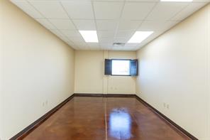 4517 Derrick Drive - Photo 8