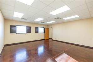 4517 Derrick Drive - Photo 9