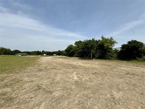 4213 Elkins Avenue - Photo 2