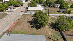305 NW 2nd Street - Photo 13
