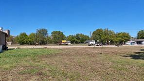 305 NW 2nd Street - Photo 15