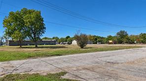 305 NW 2nd Street - Photo 7