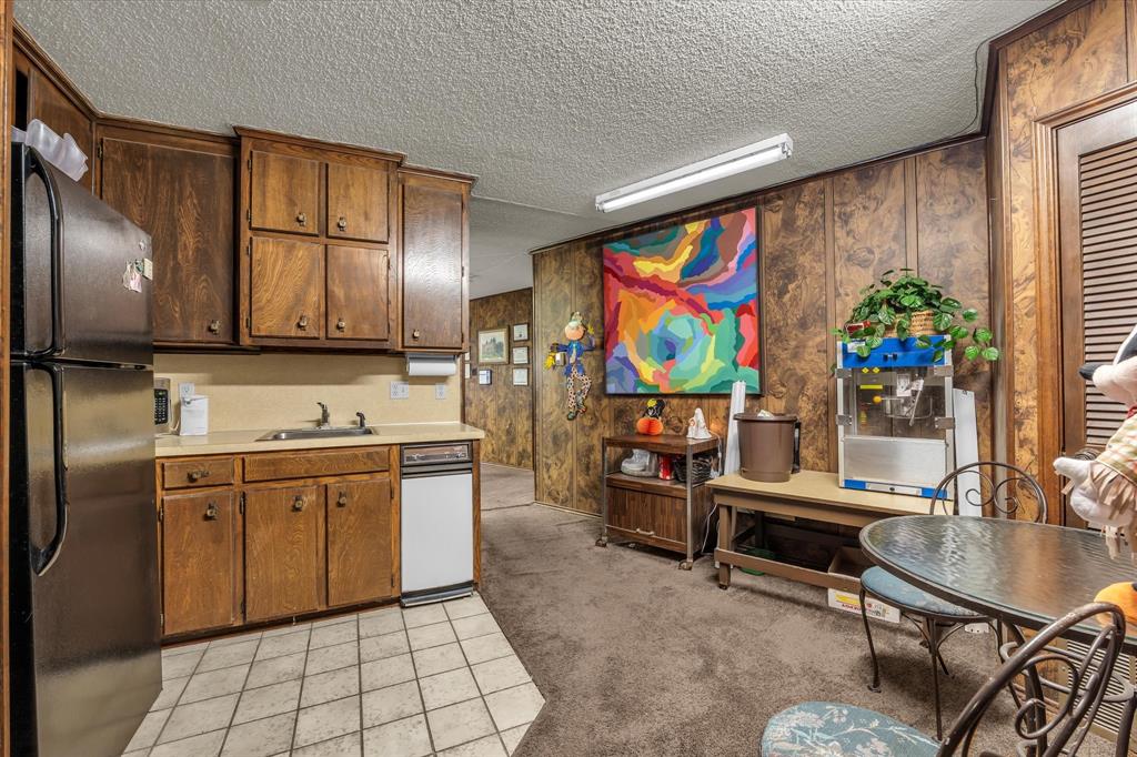 4201 N 19th Street - Photo 12