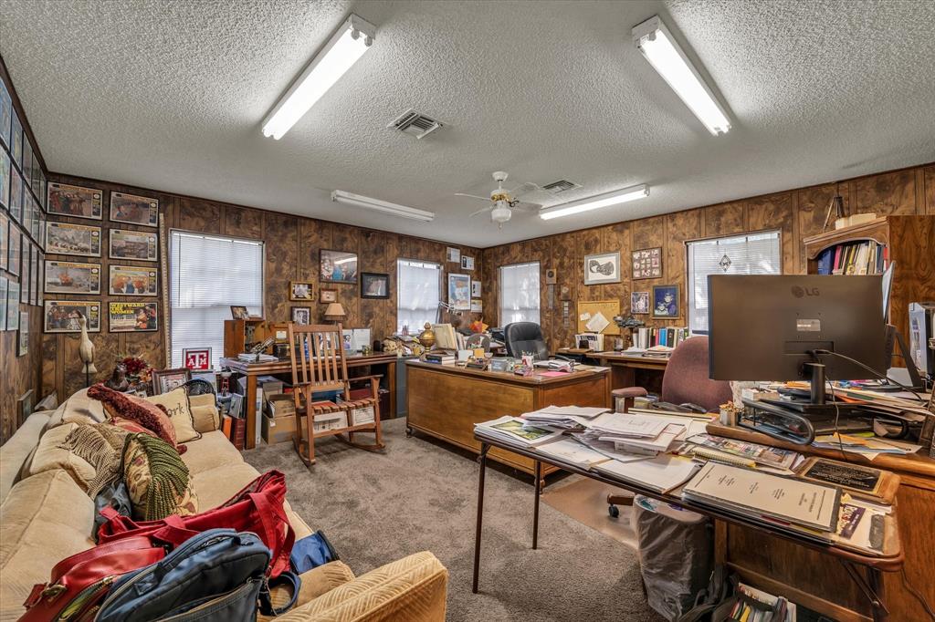 4201 N 19th Street - Photo 18