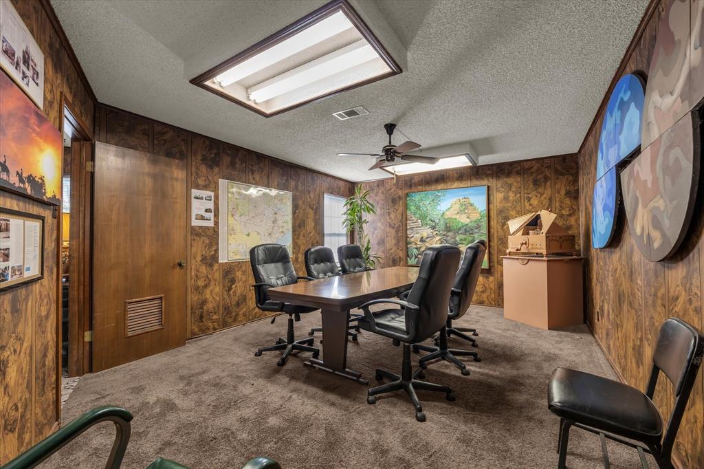 4201 N 19th Street - Photo 19